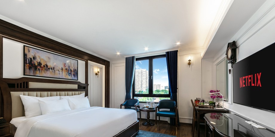 suite401 (1).jpg